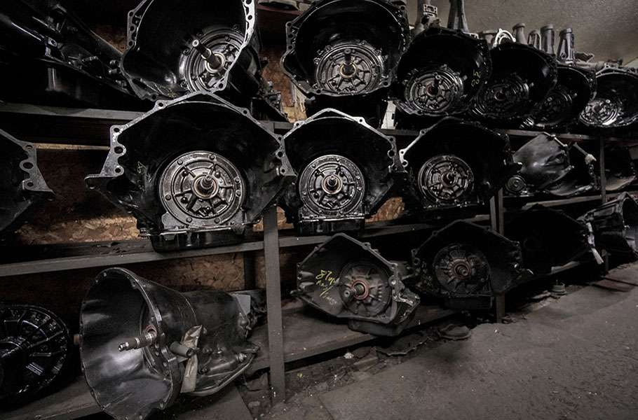 Advanced Automatic Transmission Centre in West Kelowna offers overhaul services for your car, truck and SUV.